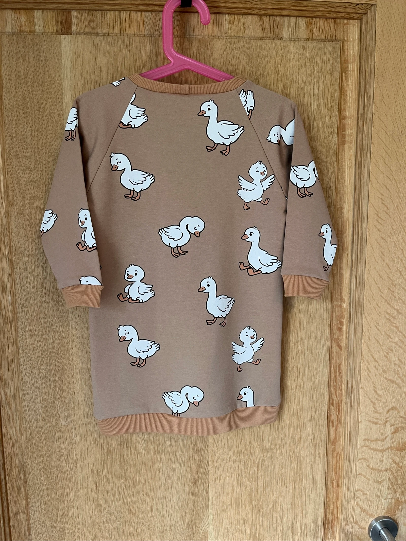 Handgemaakt sweaterjurkje – photo 3